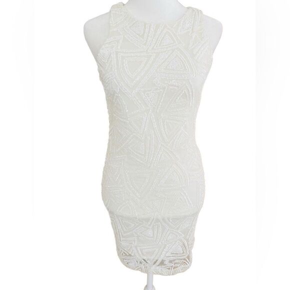 Ontwelfth white sequin sleeveless bodycon style dress size S. - Picture 5 of 14